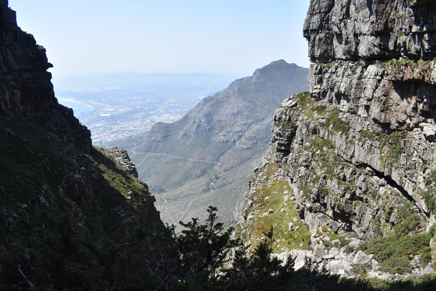 CLIMBING TABLE MOUNTAIN In South Africa: The African Wonder