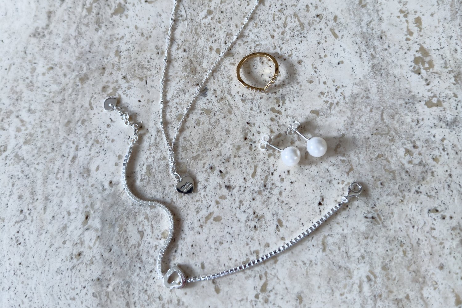 Valentine’s Day Jewellery Gifts: Because Every Woman in Your Life Deserves Something Special