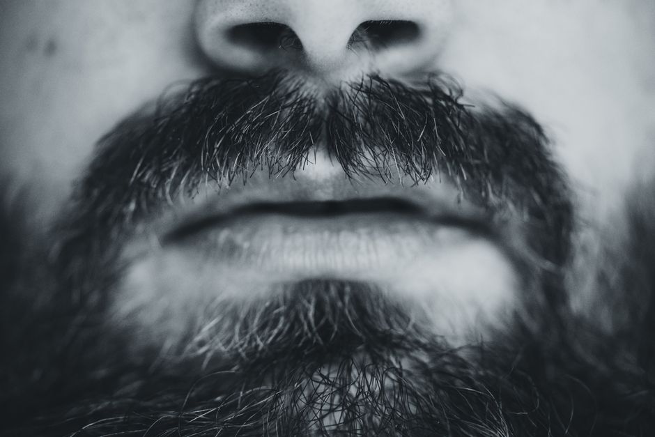 How to Shape a Beard Neckline for a Clean Jawline