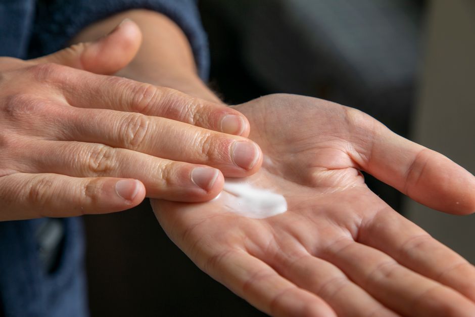 Men’s Hand and Nail Care: A Weekly Routine That Works