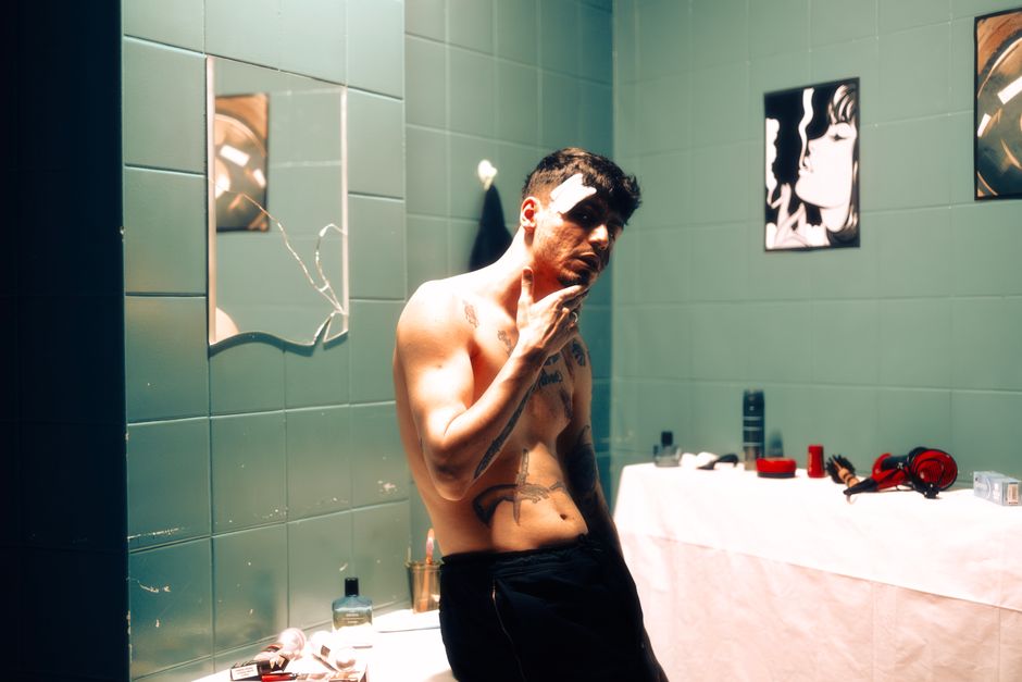Oily Skin in Warm Weather: A Simple Routine for Men
